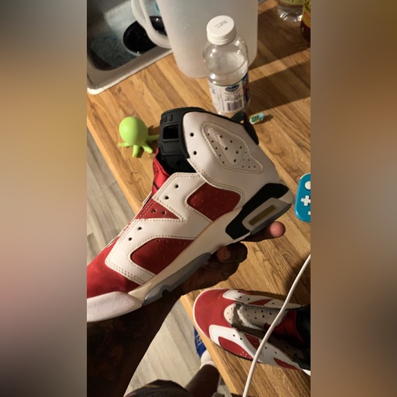 Air Jordan 9 university blue, air Jordan 6 infrared - Picture 4 of 12